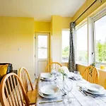 Apartment 57 - Large Three Bed With Parking