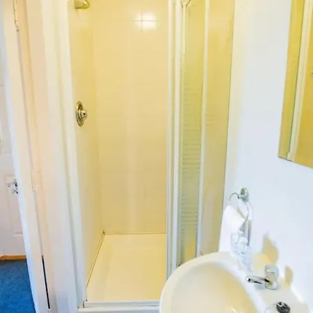 Modern With Kitchen Near Galway